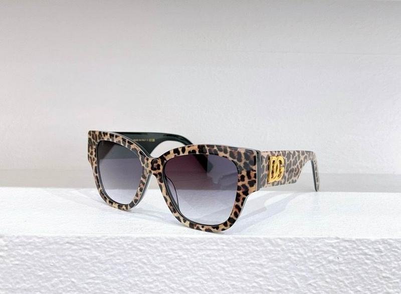 D&G Sunglasses 105